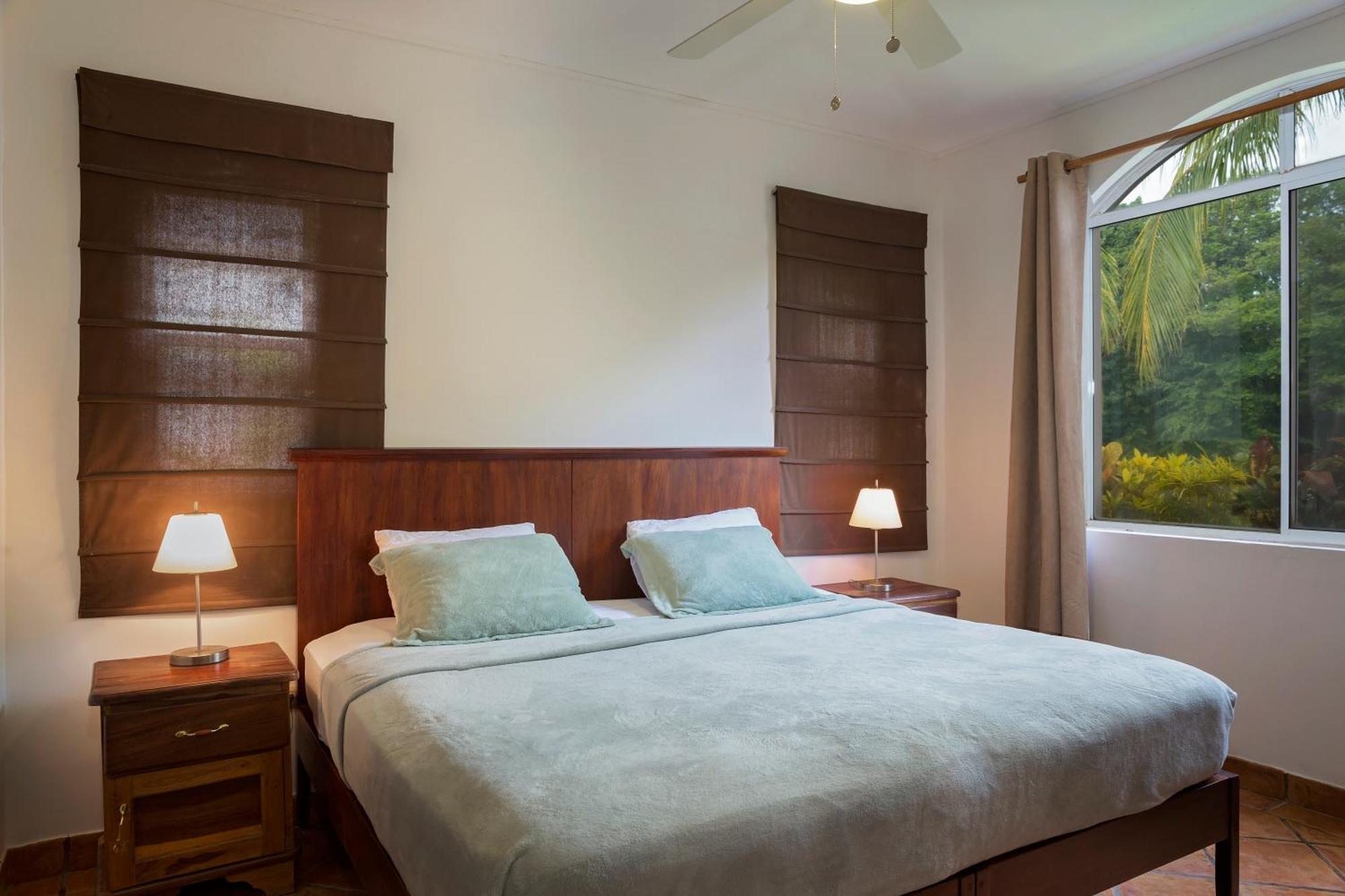 Villas Iguana A-13 Beachfront Condo Εξωτερικό φωτογραφία