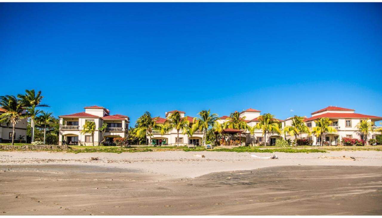 Villas Iguana A-13 Beachfront Condo Εξωτερικό φωτογραφία